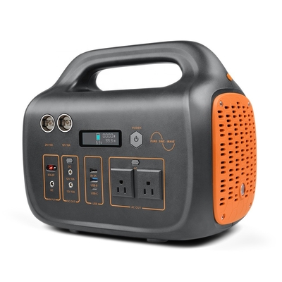 نیرو بانک خورشیدی ژنراتور لیتیوم یونی 720.72Wh AC 220V 110V 600W نیروگاه خورشیدی قابل حمل
